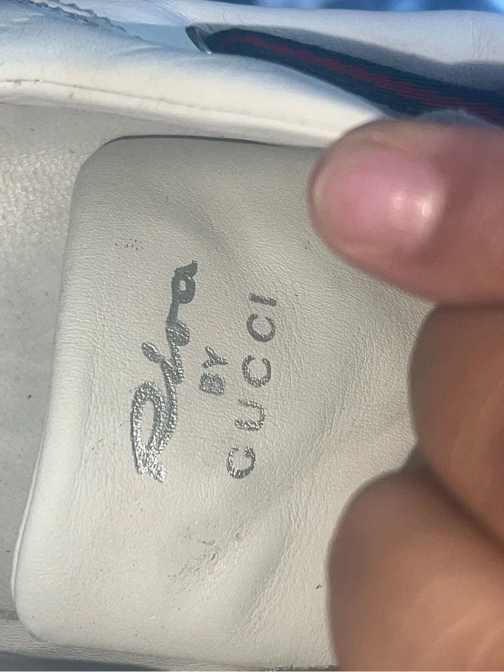 Classic Men’s White Leather Gucci Shoes